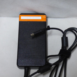Блок питания HP 19.5v 11.8a 230w 7.4/5.0 old