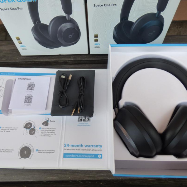 Навушники Anker SoundCore Space One Pro Black Навушники Anker SoundCore Space One Pro Black