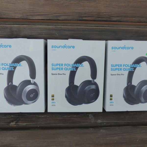 Навушники Anker SoundCore Space One Pro Black Навушники Anker SoundCore Space One Pro Black