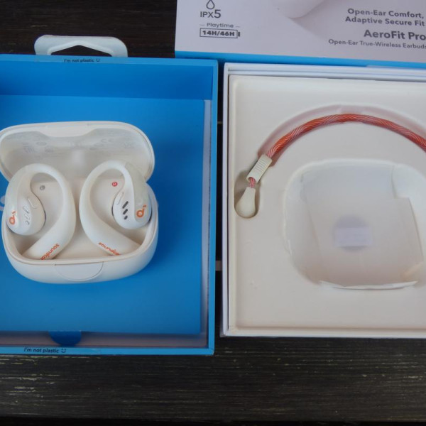 Навушники TWS Anker Soundcore AeroFit Pro White IPХ5 Навушники TWS Anker Soundcore AeroFit Pro White IPХ5
