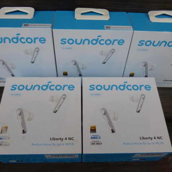 Навушники Anker SoundCore Liberty 4 NC White Навушники Anker SoundCore Liberty 4 NC White