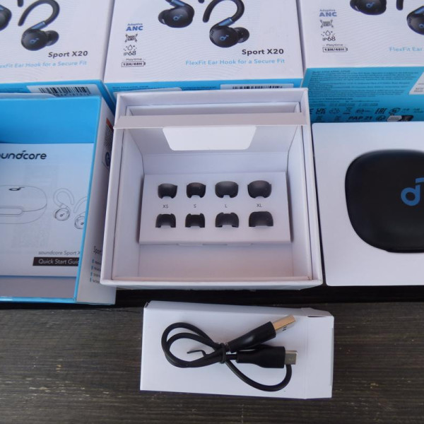Навушники Anker SoundCore Sport X20 Black