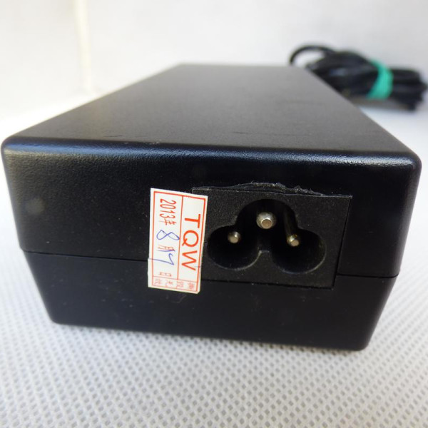 Блок питания Panasonic 15.6v 8.0a 125w 5.5/2.5 Блок питания Panasonic 15.6v 8.0a 125w 5.5/2.5