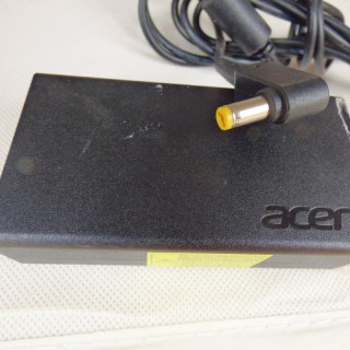 Блок живлення Acer 19v 3.42a 65w 5.5/1.7