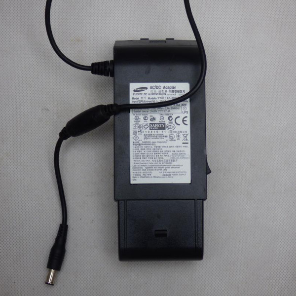 Блок живлення Samsung 14v 2.14a 30w 6.5/4.4 Блок живлення Samsung 14v 2.14a 30w 6.5/4.4