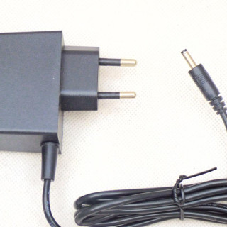 Блок живлення Shenzhen 5v 2a 10w 3.5/1.7