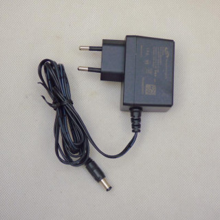 Блок живлення TTI 5v 2a 10w 5.5/2.5