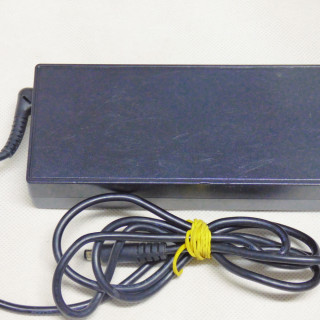 Блок живлення Panfore 20v 6.5a 130w 5.5/2.5