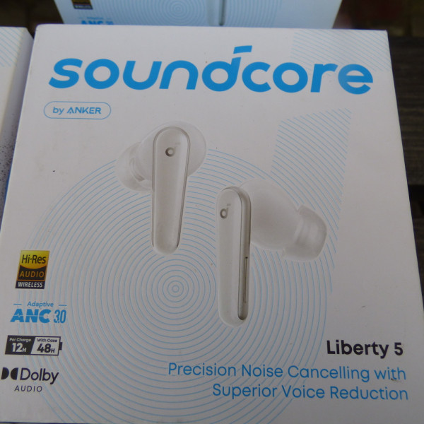 Навушники Anker SoundCore Liberty 5 White