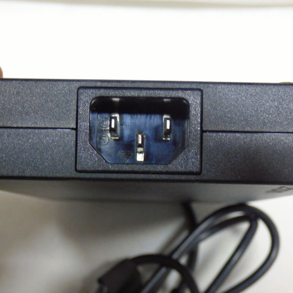 Блок питания Lenovo 20v 11.5a 230w usb pin Блок питания Lenovo 20v 11.5a 230w usb pin