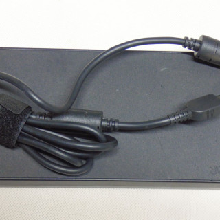 Блок живлення Lenovo 20v 15a 300w usb pin