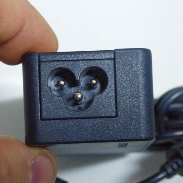 Блок живлення Lenovo 20v 2.25a 45w 4.0/1.7 Блок живлення Lenovo 20v 2.25a 45w 4.0/1.7