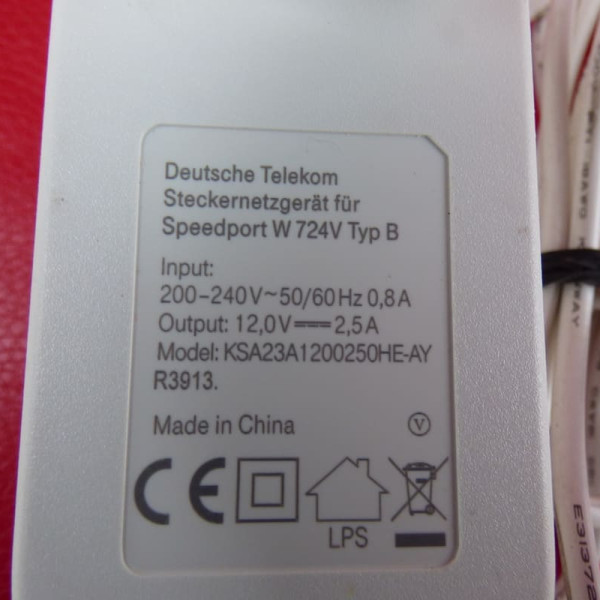 ЛОТ 10 ШТУК Блок живлення Deutsche Telekom 12v 2.5a 30w 5.5/2.5 ЛОТ 10 ШТУК Блок живлення Deutsche Telekom 12v 2.5a 30w 5.5/2.5