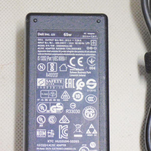 Блок живлення Dell 19.5v 3.34a 65w 4.5/3.0 Блок живлення Dell 19.5v 3.34a 65w 4.5/3.0