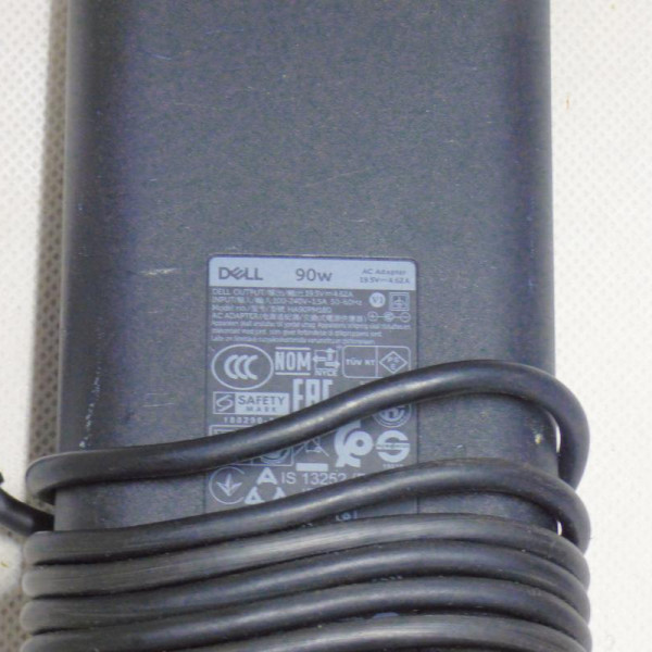 Блок живлення Dell 19.5v 4.62a 90w 7.4/5.0 Блок живлення Dell 19.5v 4.62a 90w 7.4/5.0