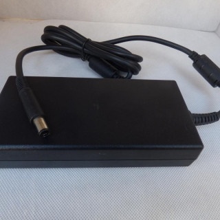 Блок живлення Dell 19.5v 9.23a 180w 7.4/5.0
