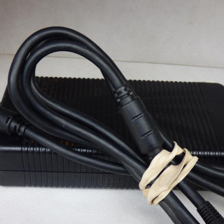 Блок живлення Dell 19.5v 16.9a 330w 7.4/5.0