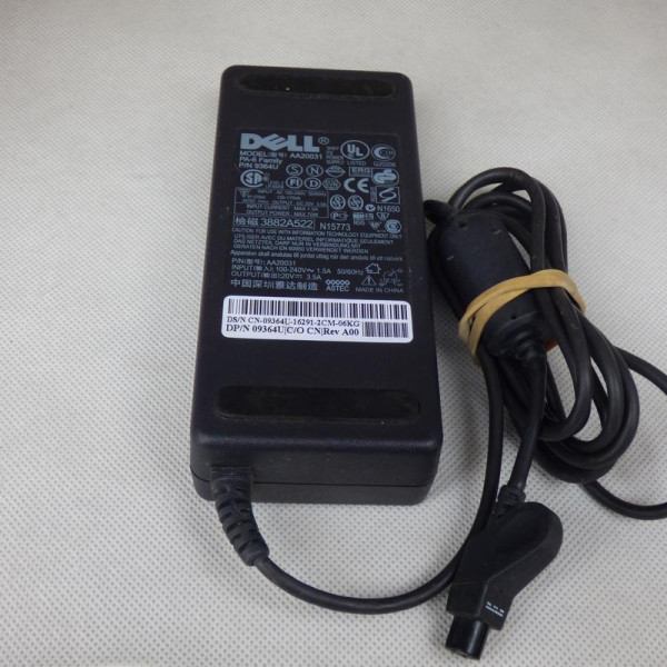 Блок живлення Dell 20v 3.5a 70w 3 pin Блок живлення Dell 20v 3.5a 70w 3 pin
