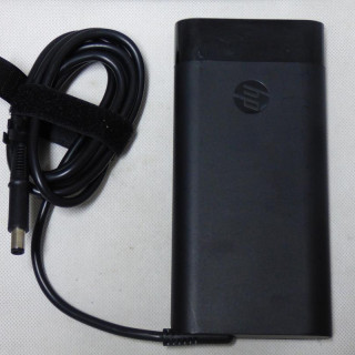 Блок живлення HP 19.5v 11.8a 230w 7.4/5.0